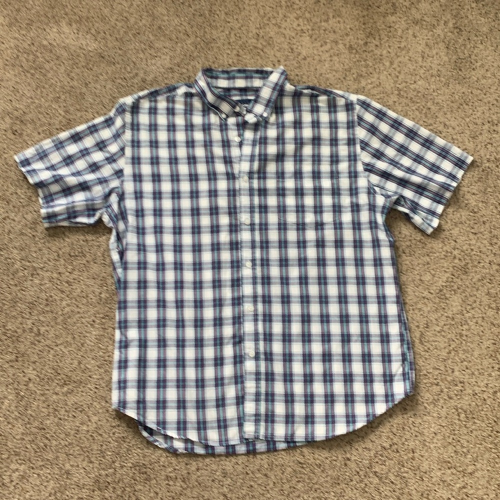 Men’s Casual Button Down Shirt Size XL